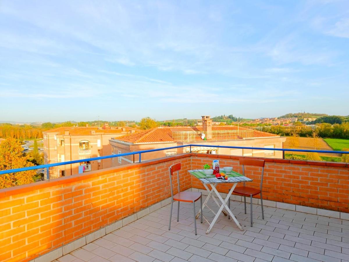 Siena Appartamento Con Splendido Terrazzo Presciano Esterno foto